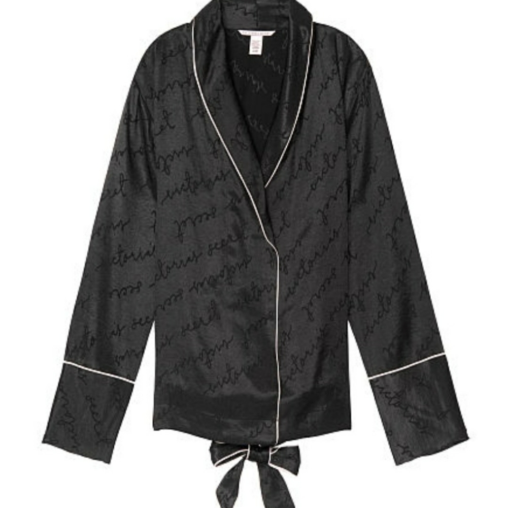 Victoria Secret Kimono..             🟠Never Worn